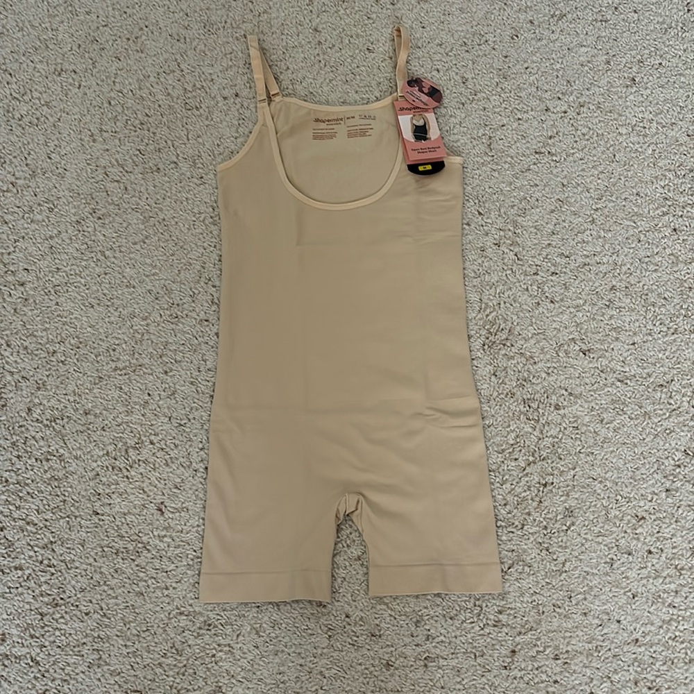 Shapermint Open Bust Shaper Short NWT - Size M